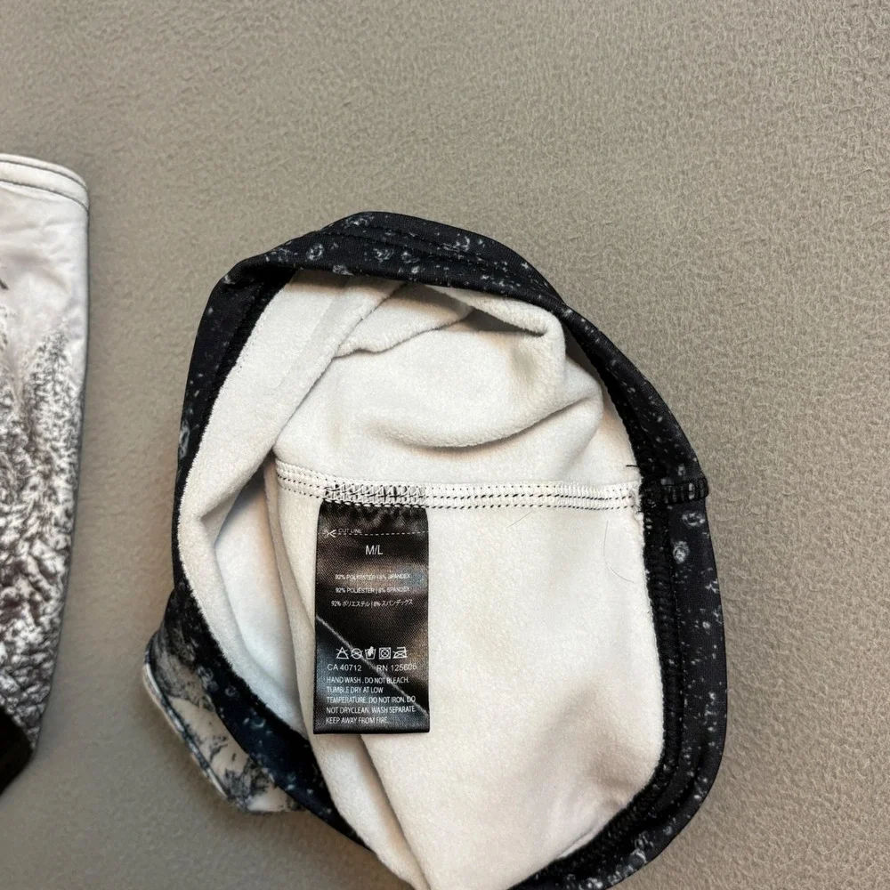 Airhole Facemask Bundle of 2 Men ML Snowy Pine Bandana & Snowflake Neck Gaiter
